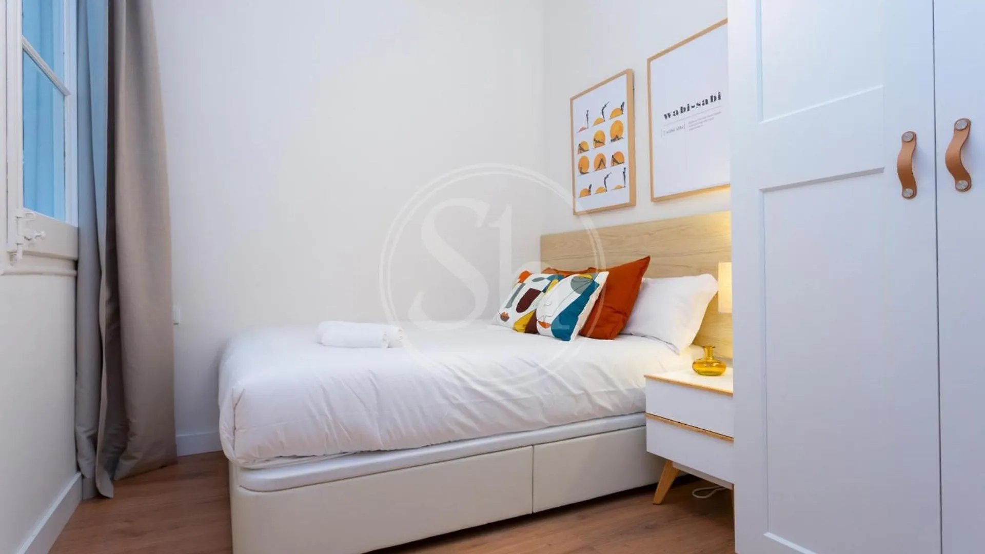 Apartament Comodo Piso En Eixample Barcelona